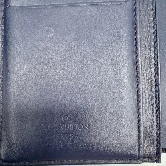 Louis Vuitton Vernis Monogram Wallet | Professionally Repainted - Picture 2 of 12